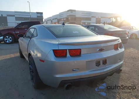 2010 Chevrolet Camaro 2Ss z USA, uszkodzony, nr VIN 2G1FT1EW0A9121387